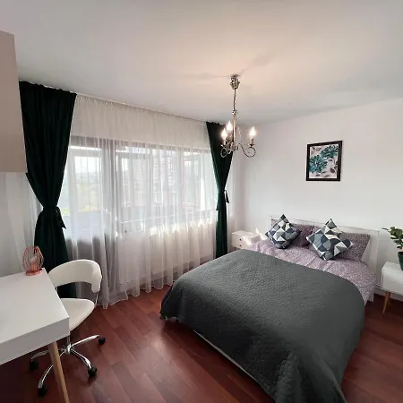 3 Rooms Apartment Palace View Iasi Exterior photo